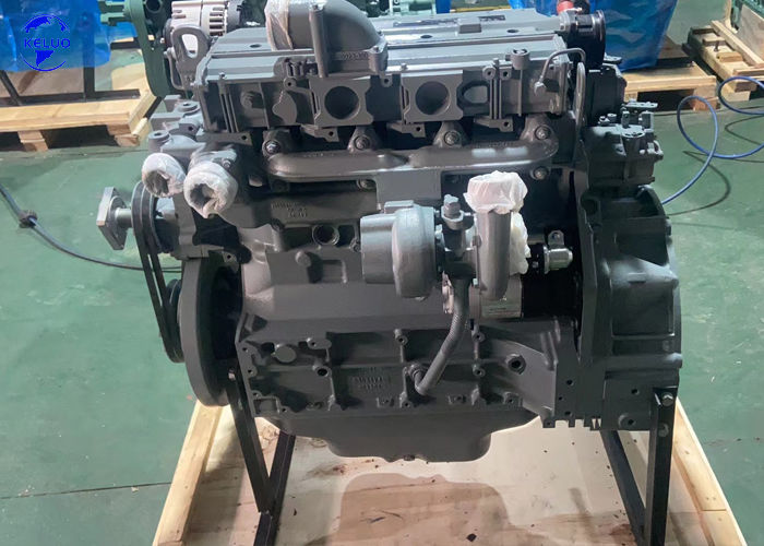 Deutz BF4M1013EC/FC wassergekühlter 4-Takt-Dieselmotor (Serie 1013) für den Bau, Generatoren und die Marineindustrie.